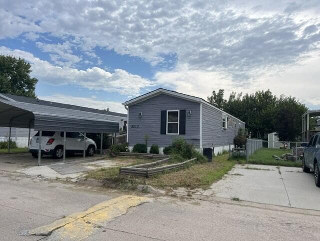 Manufactured home in Council Bluffs, IA 51501