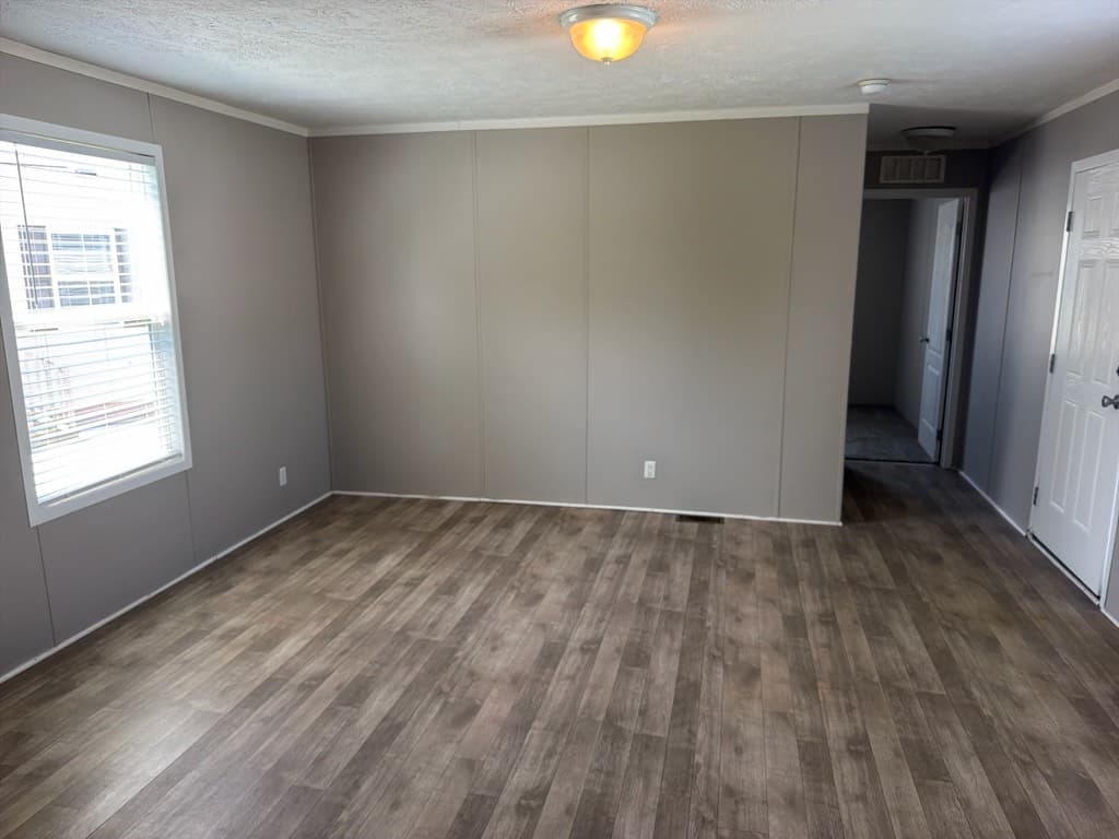Manufactured home in New Haven, MI 48048