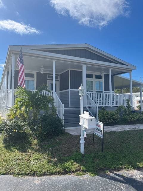 Manufactured home in Naples, FL 34112