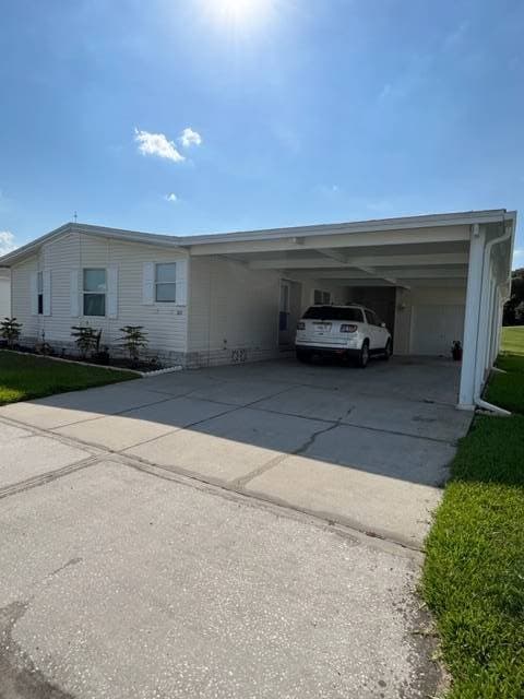 Manufactured home in Auburndale, FL 33823