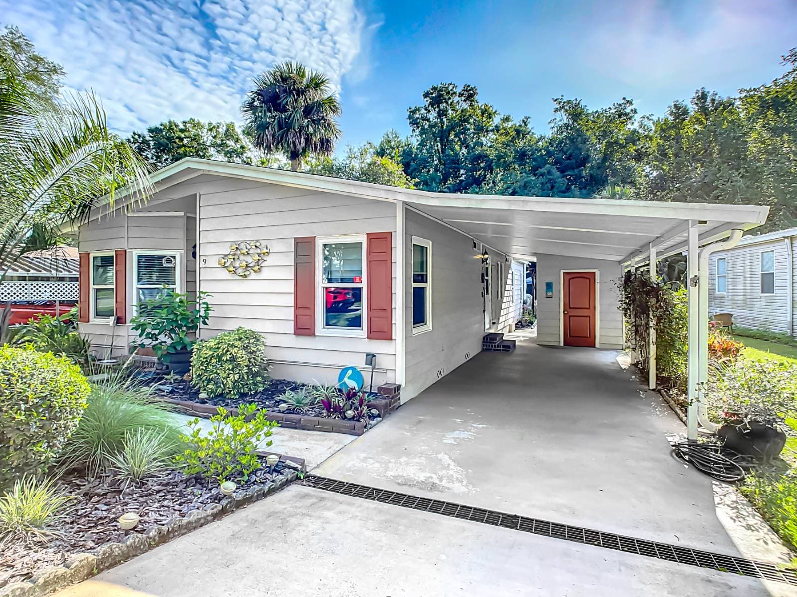 Manufactured home in Ormond Beach, FL 32174