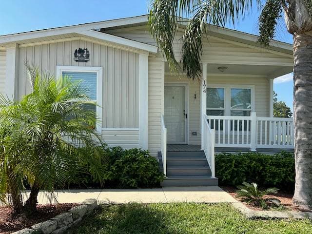 Manufactured home in Leesburg, FL 34788