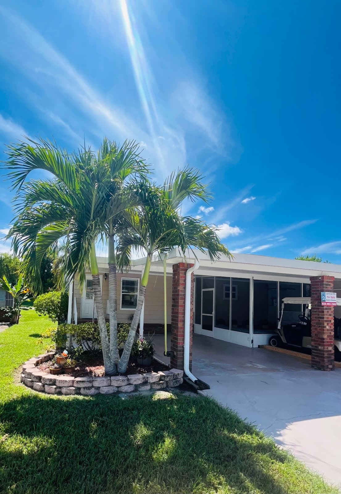 Manufactured home in North Fort Myers, FL 33903