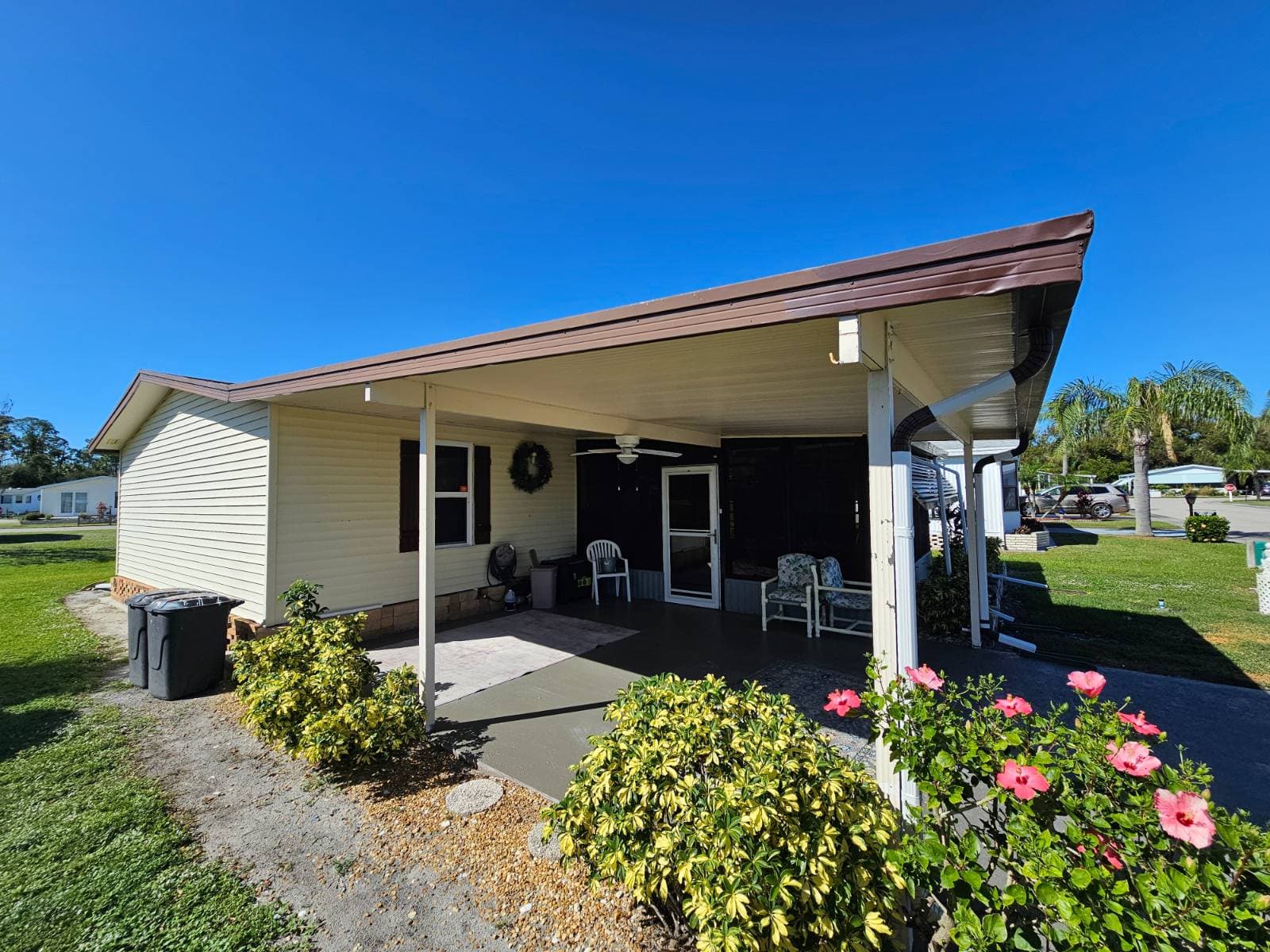 Manufactured home in North Fort Myers, FL 33917