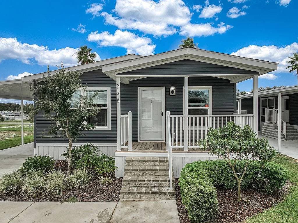 Manufactured home in Sebring, FL 33870