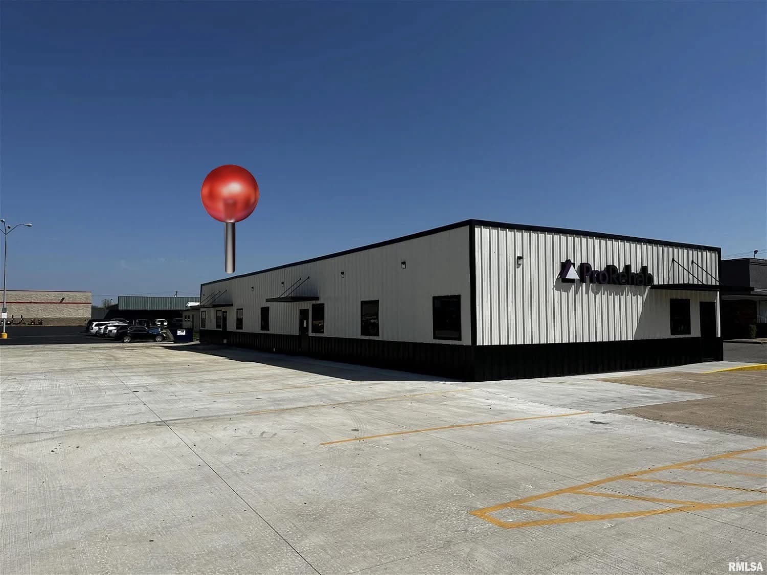 Manufactured home in Carmi, IL 62821