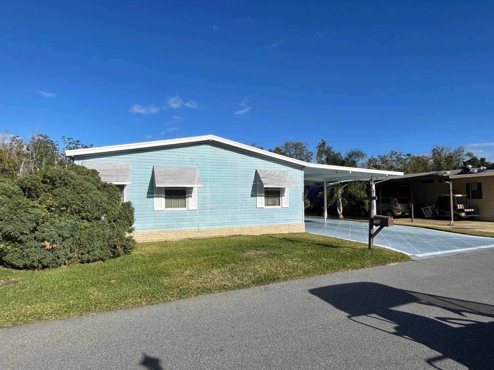 Manufactured home in Winter Haven, FL 33881