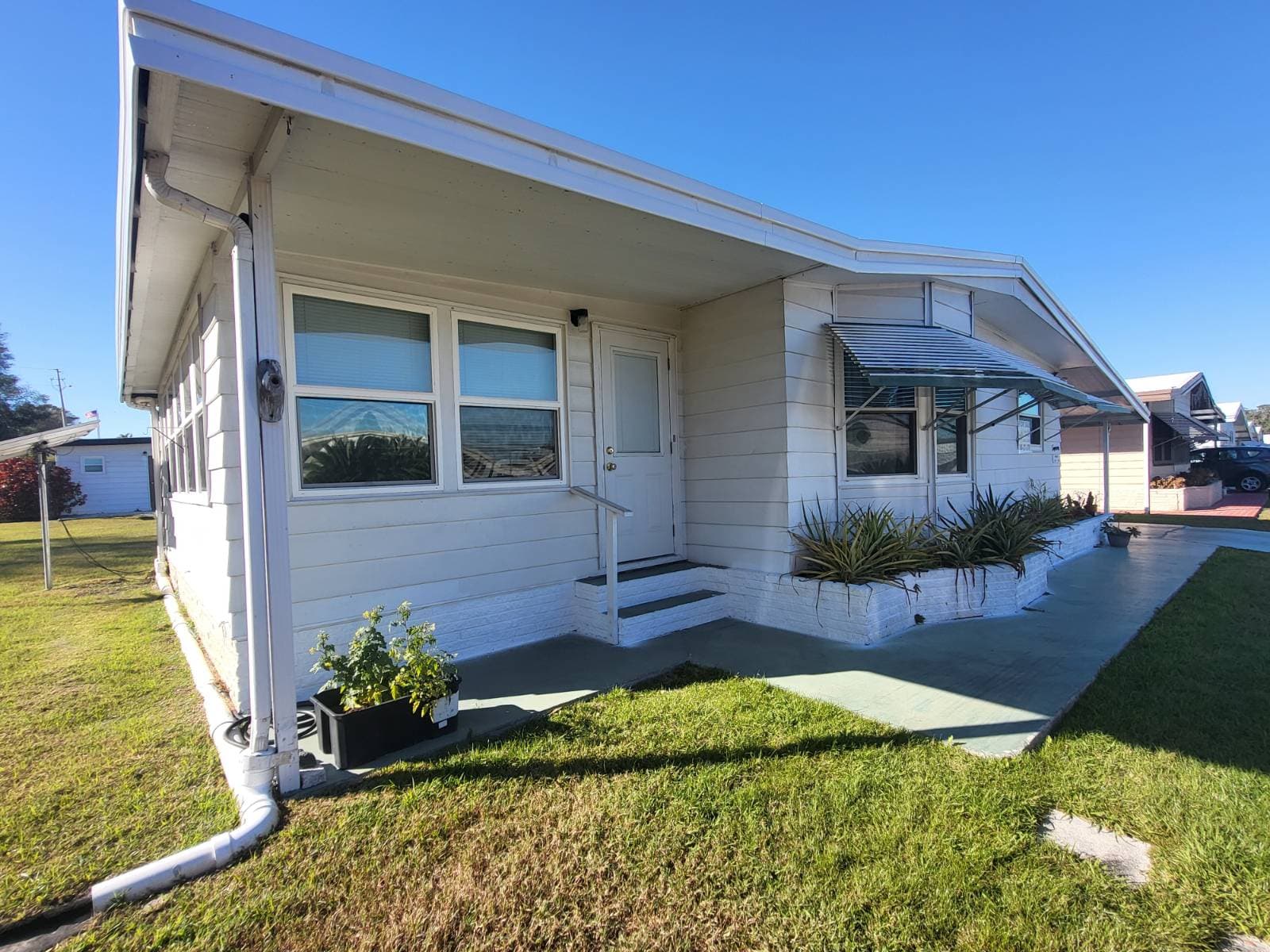 Manufactured home in Haines City, FL 33844