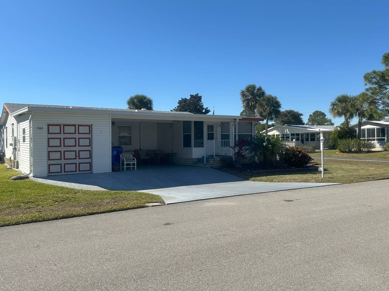 Manufactured home in Sebring, FL 33872