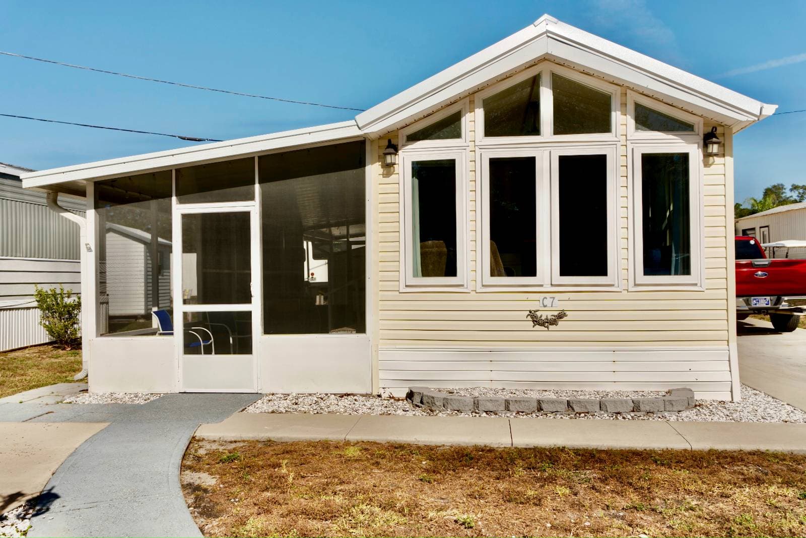 Manufactured home in Davenport, FL 33837