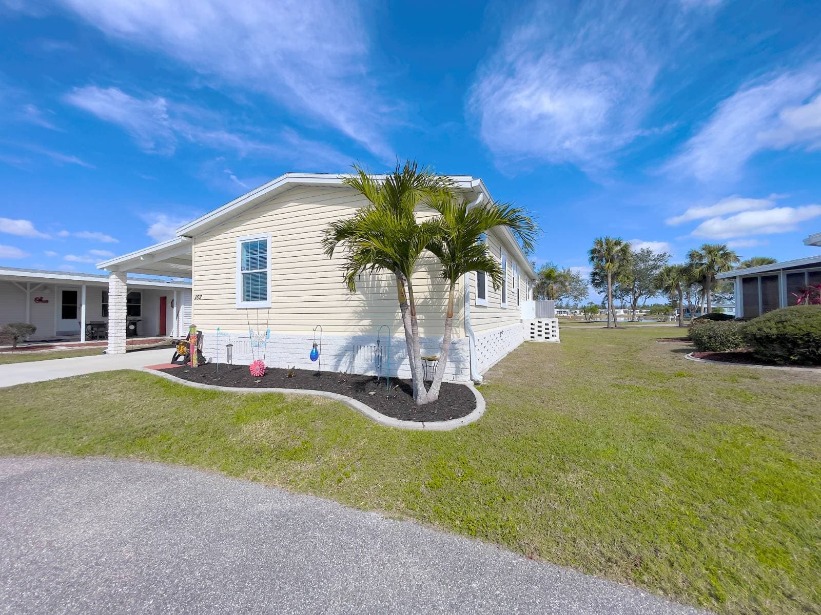 Manufactured home in Punta Gorda, FL 33982
