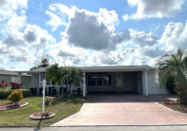 Manufactured home in Sebring, FL 33872