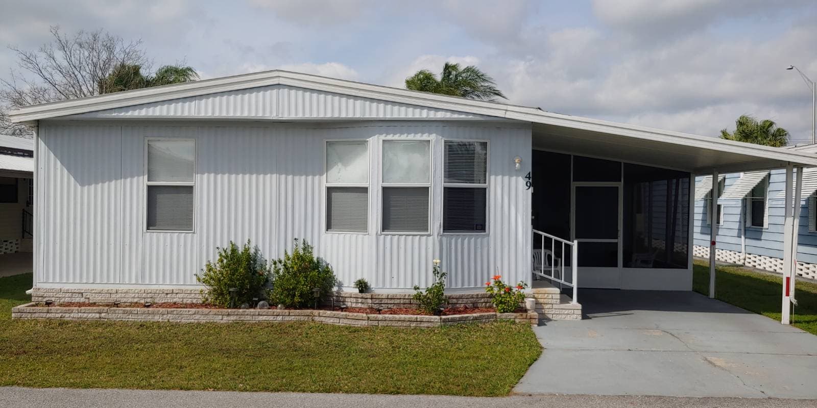 Manufactured home in Lakeland, FL 33803
