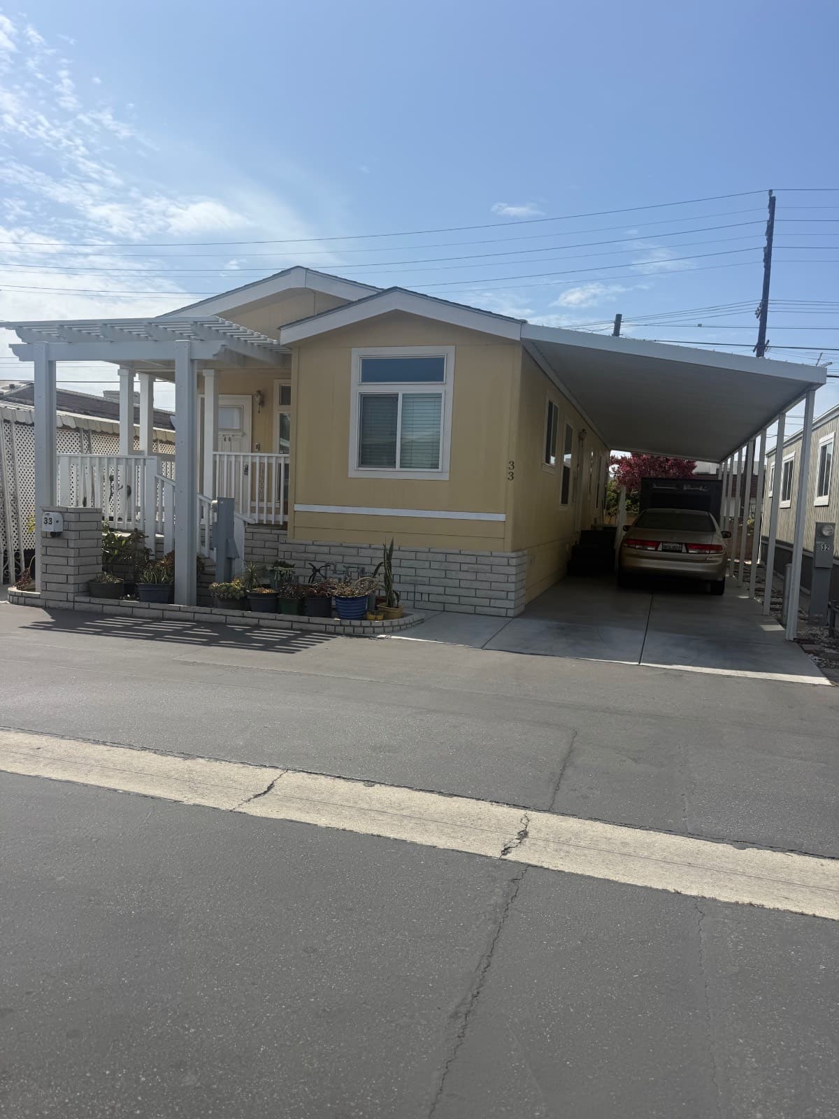 Manufactured home in Norwalk, CA 90650