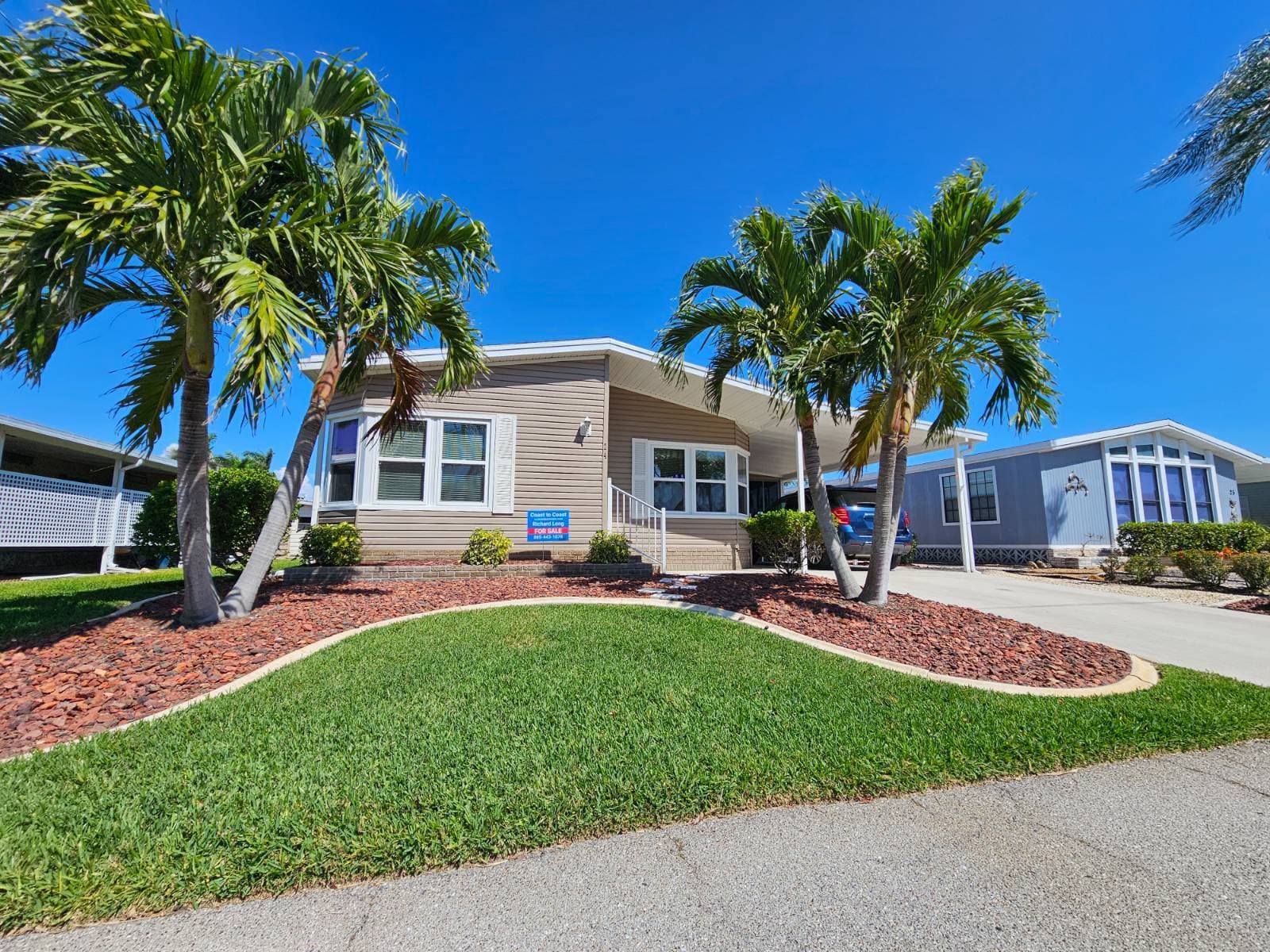 Manufactured home in Fort Myers, FL 33908