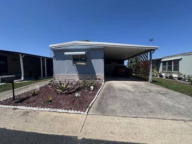 Manufactured home in New Port Richey, FL 34653