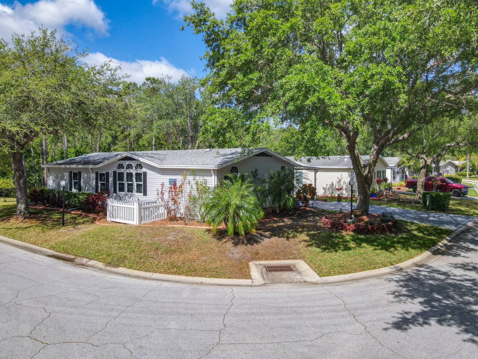Manufactured home in Ormond Beach, FL 32174