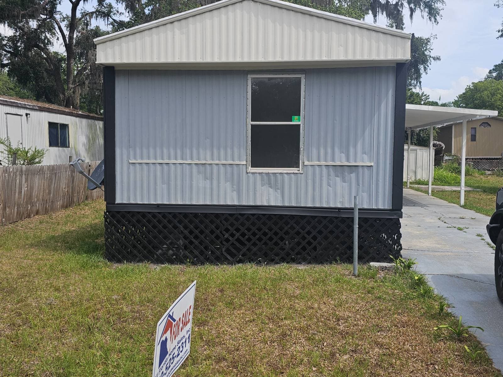 Manufactured home in Leesburg, FL 34748