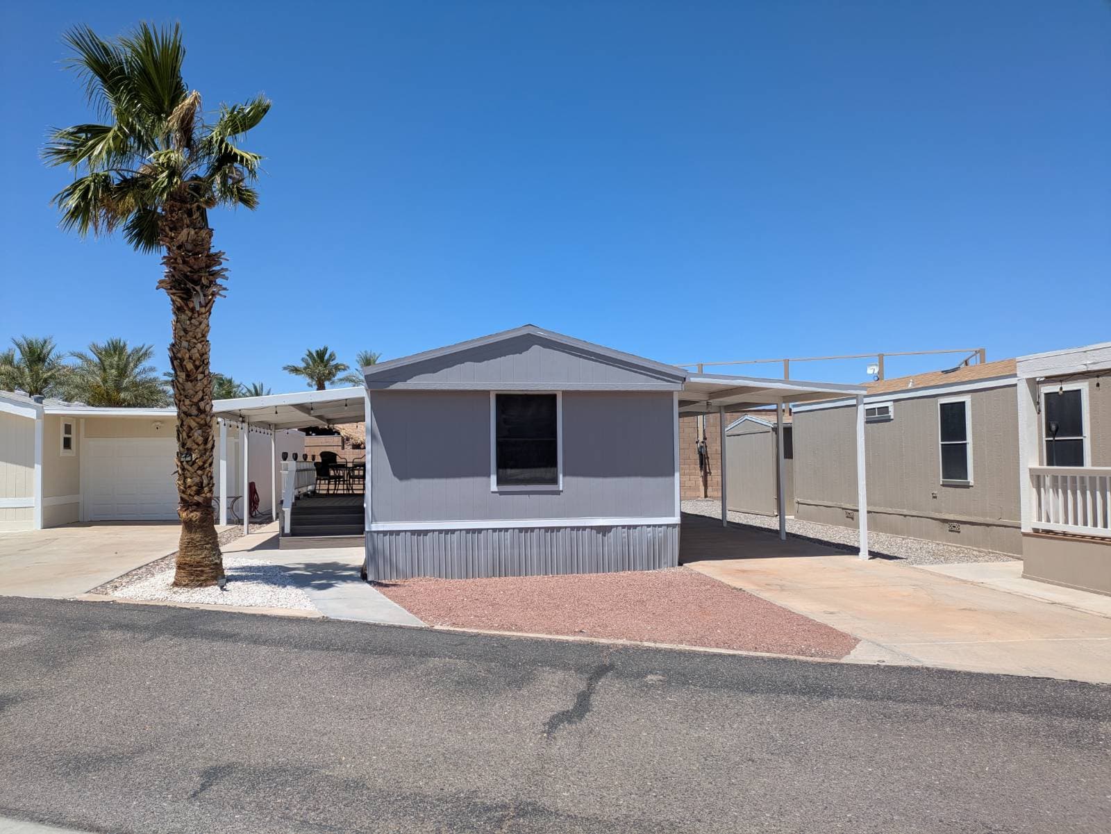 Manufactured home in Needles, CA 92363