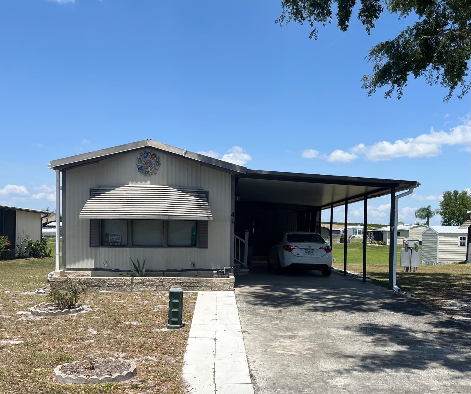 Manufactured home in Frostproof, FL 33843