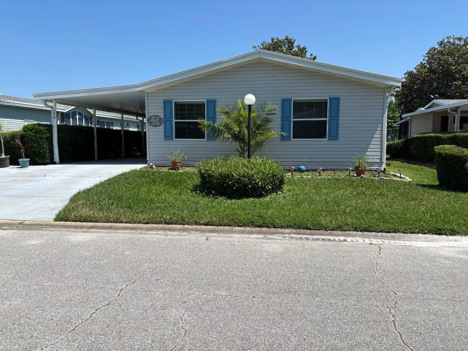 Manufactured home in Ormond Beach, FL 32174