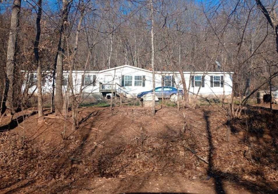 Manufactured home in Wesley, AR 72773