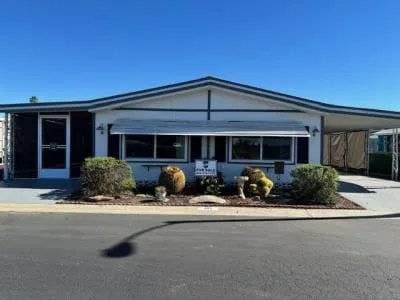 Manufactured home in Hemet, CA 92545