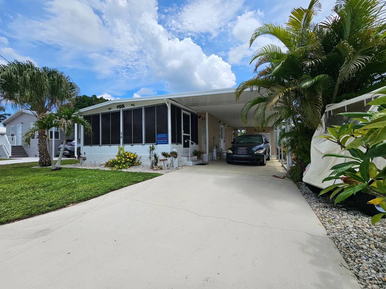 Manufactured home in Fort Myers, FL 33908