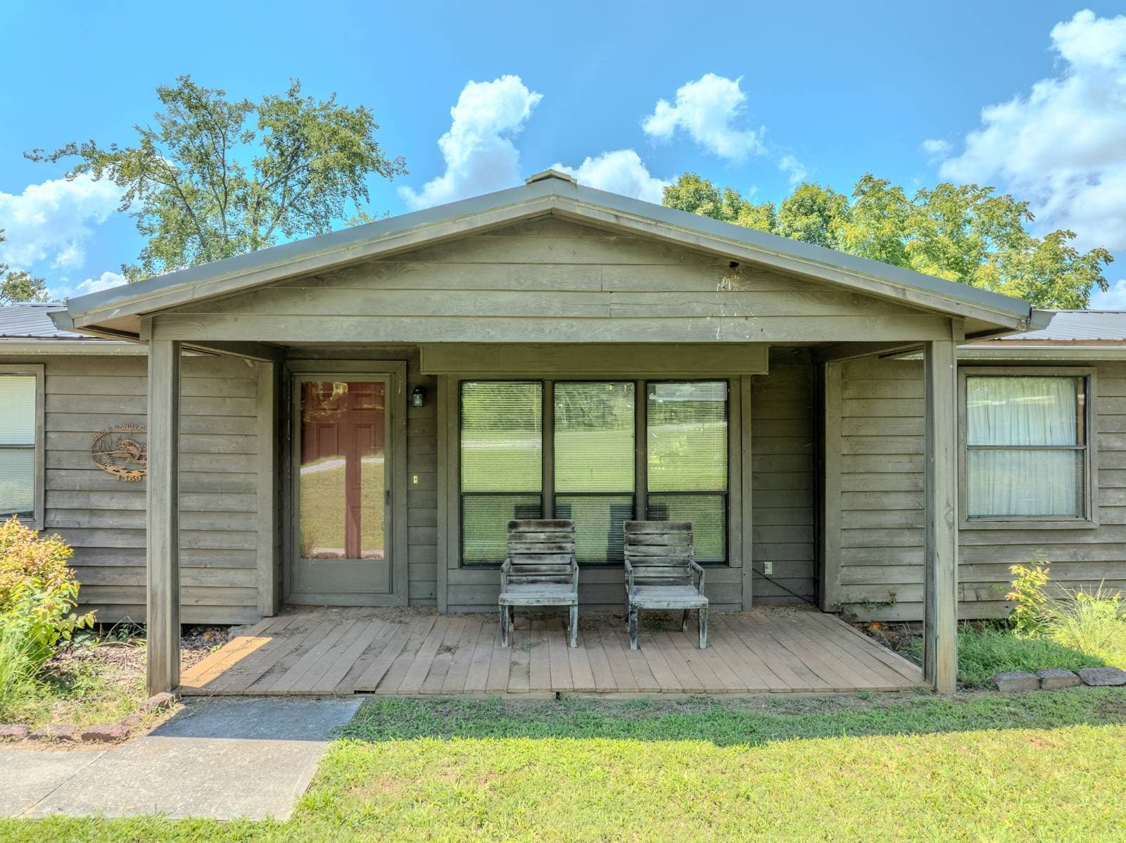 Manufactured home in Dandridge, TN 37725