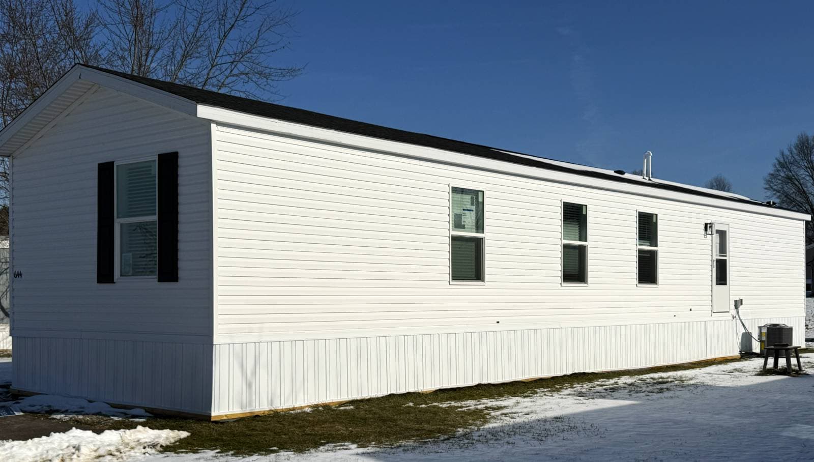 Manufactured home in West Mansfield, OH 44905