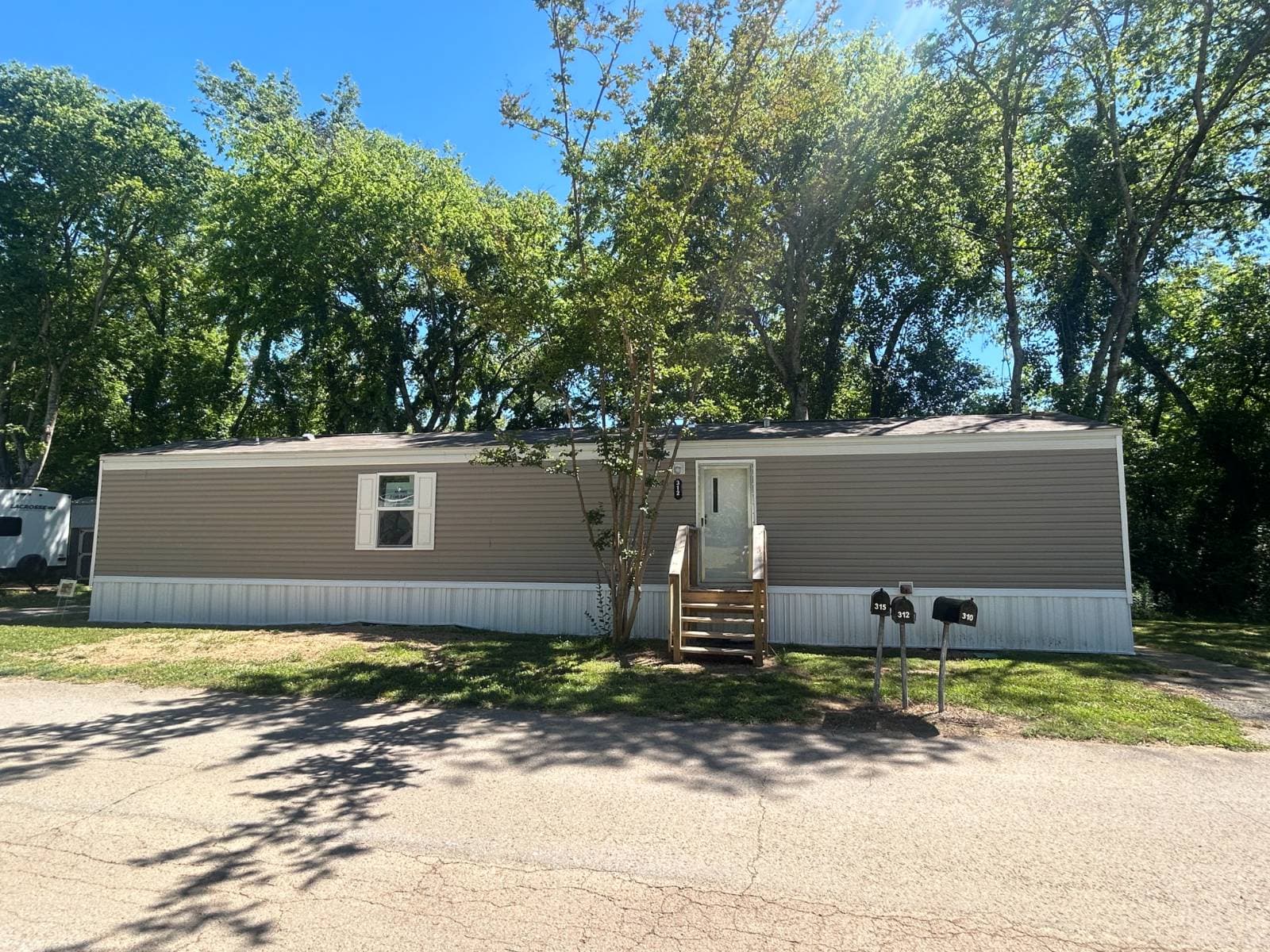 Manufactured home in Madison, AL 35758