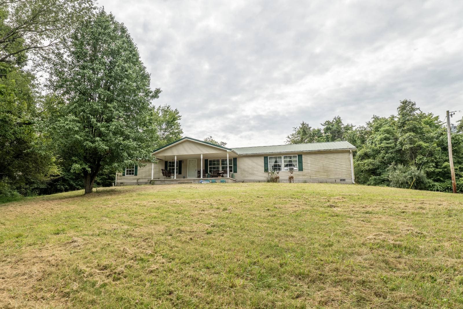 Manufactured home in Jackson, OH 45640