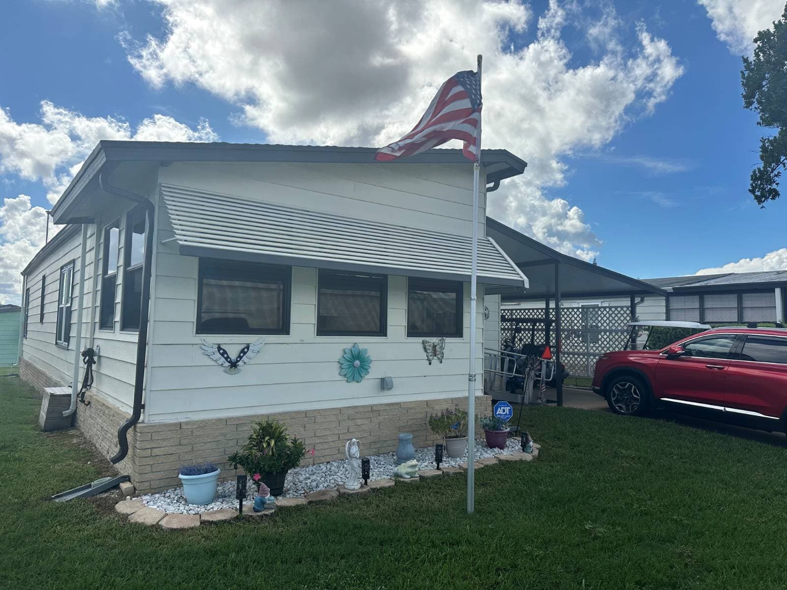 Manufactured home in Lake Wales, FL 33859