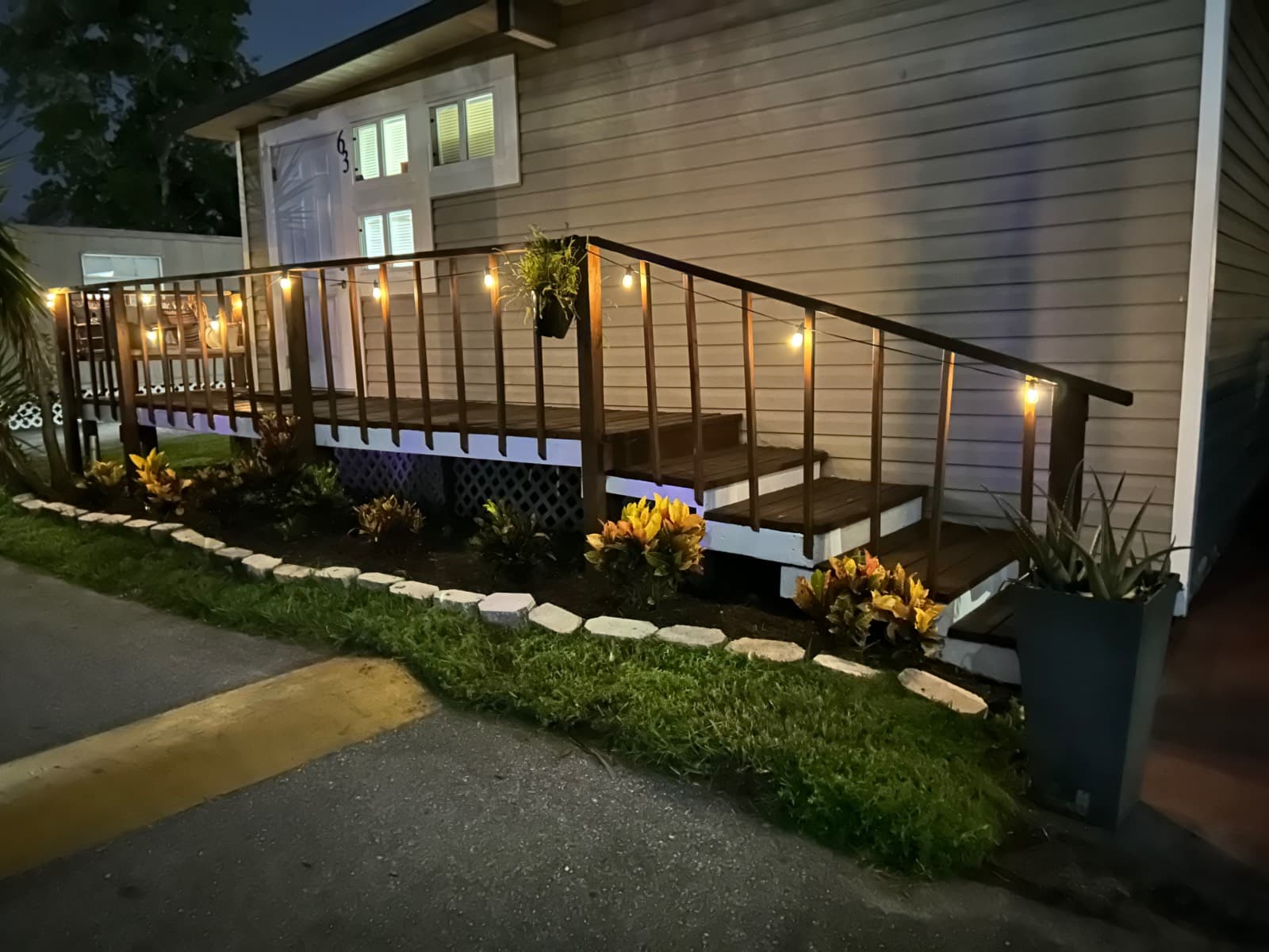 Manufactured home in Palm Harbor, FL 34684