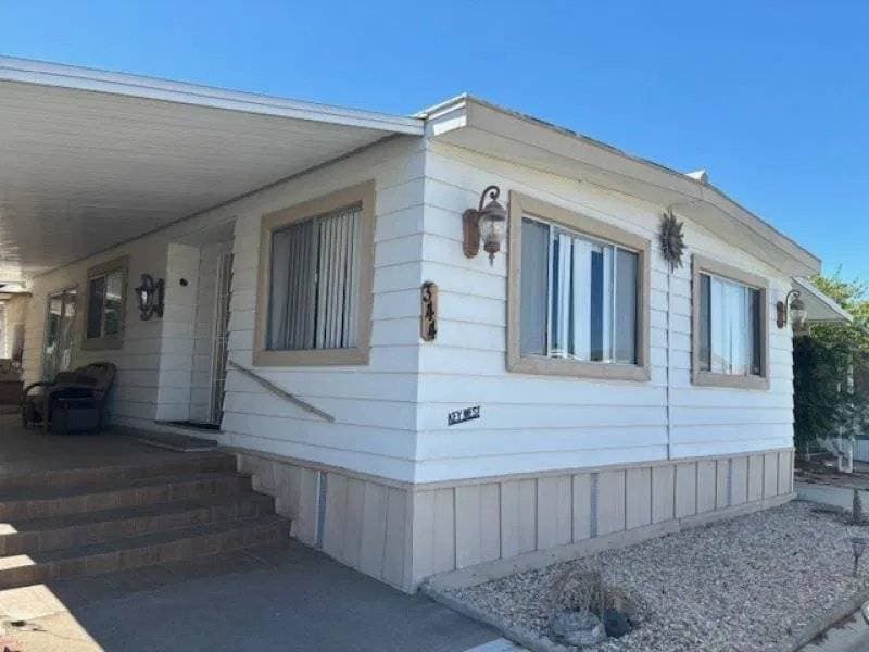 Manufactured home in Hemet, CA 92545