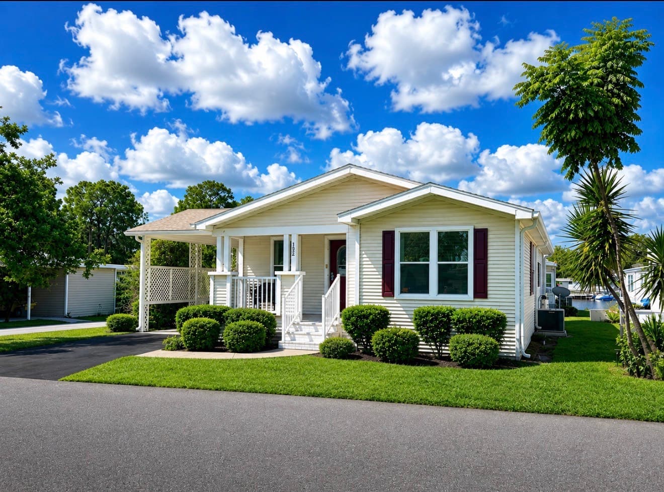 Manufactured home in LEESBURG, FL 34788
