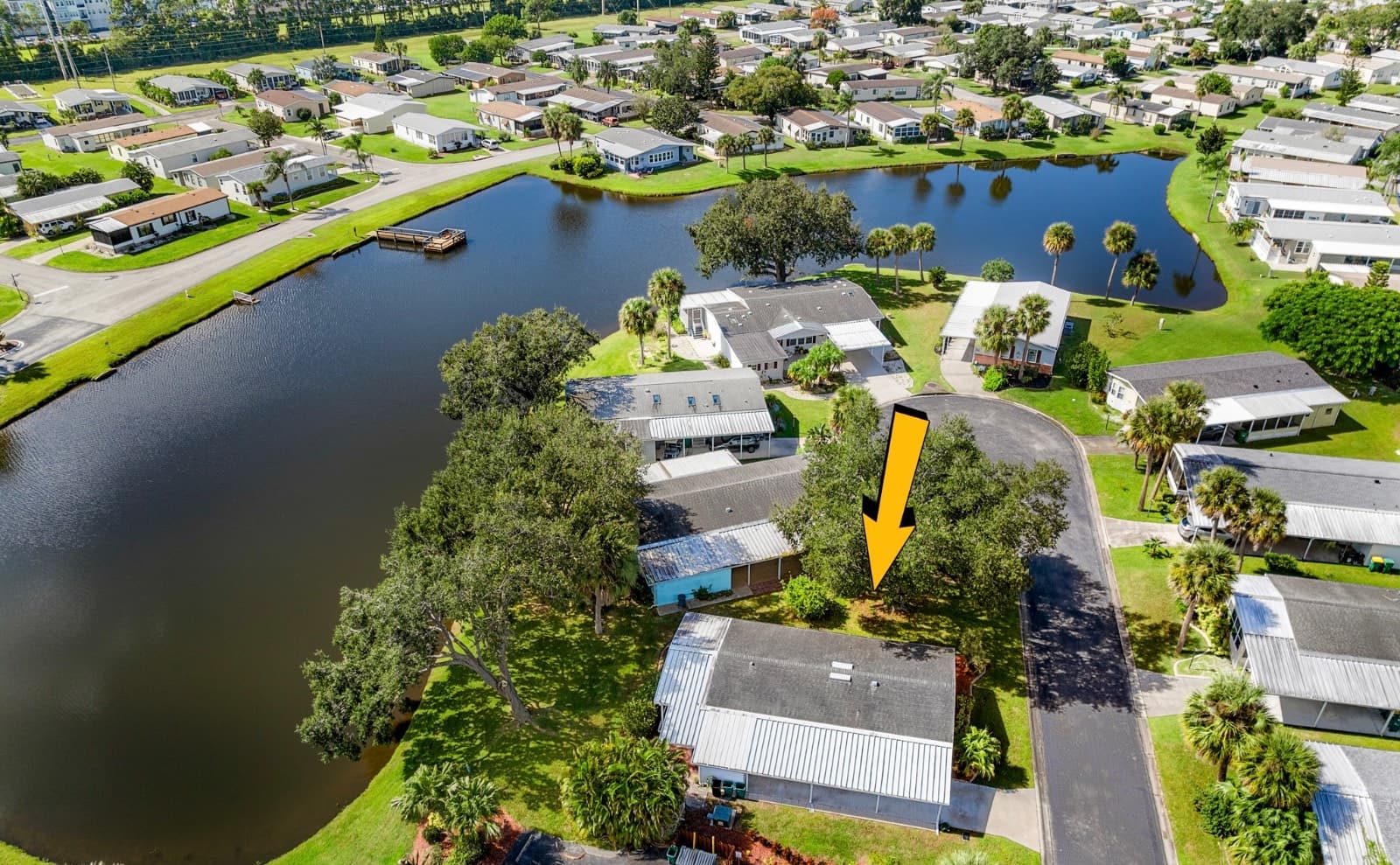 Manufactured home in Melbourne, FL 32904