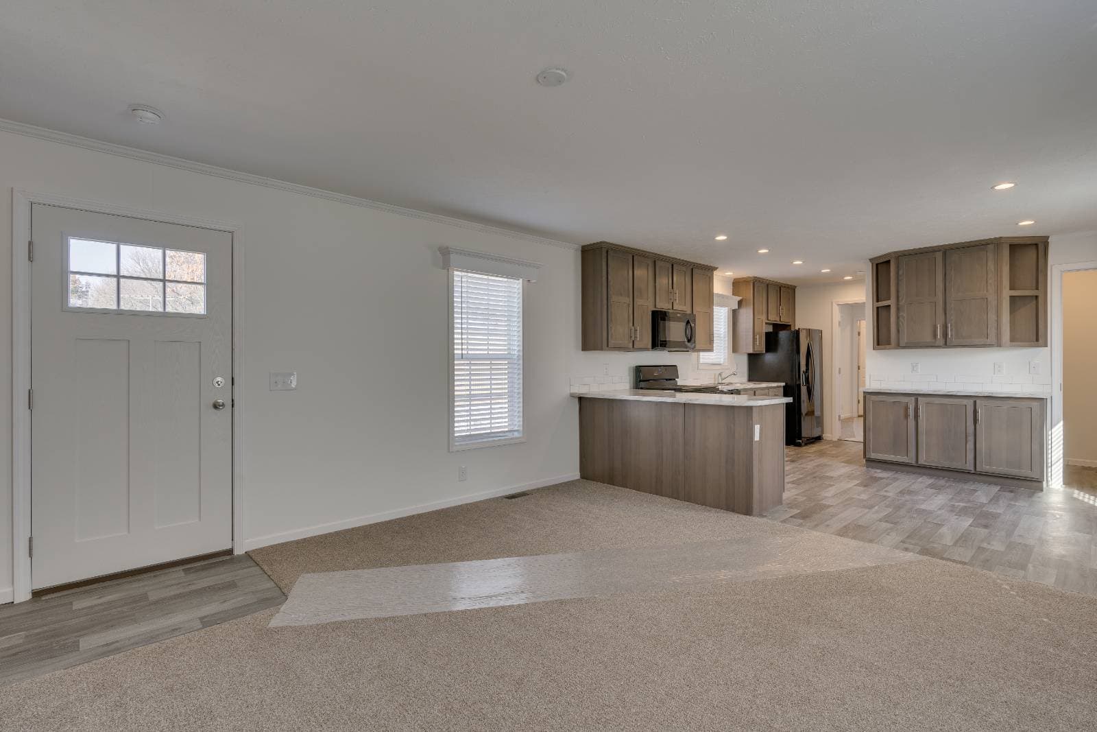 Manufactured home in North Mankato, MN 56003