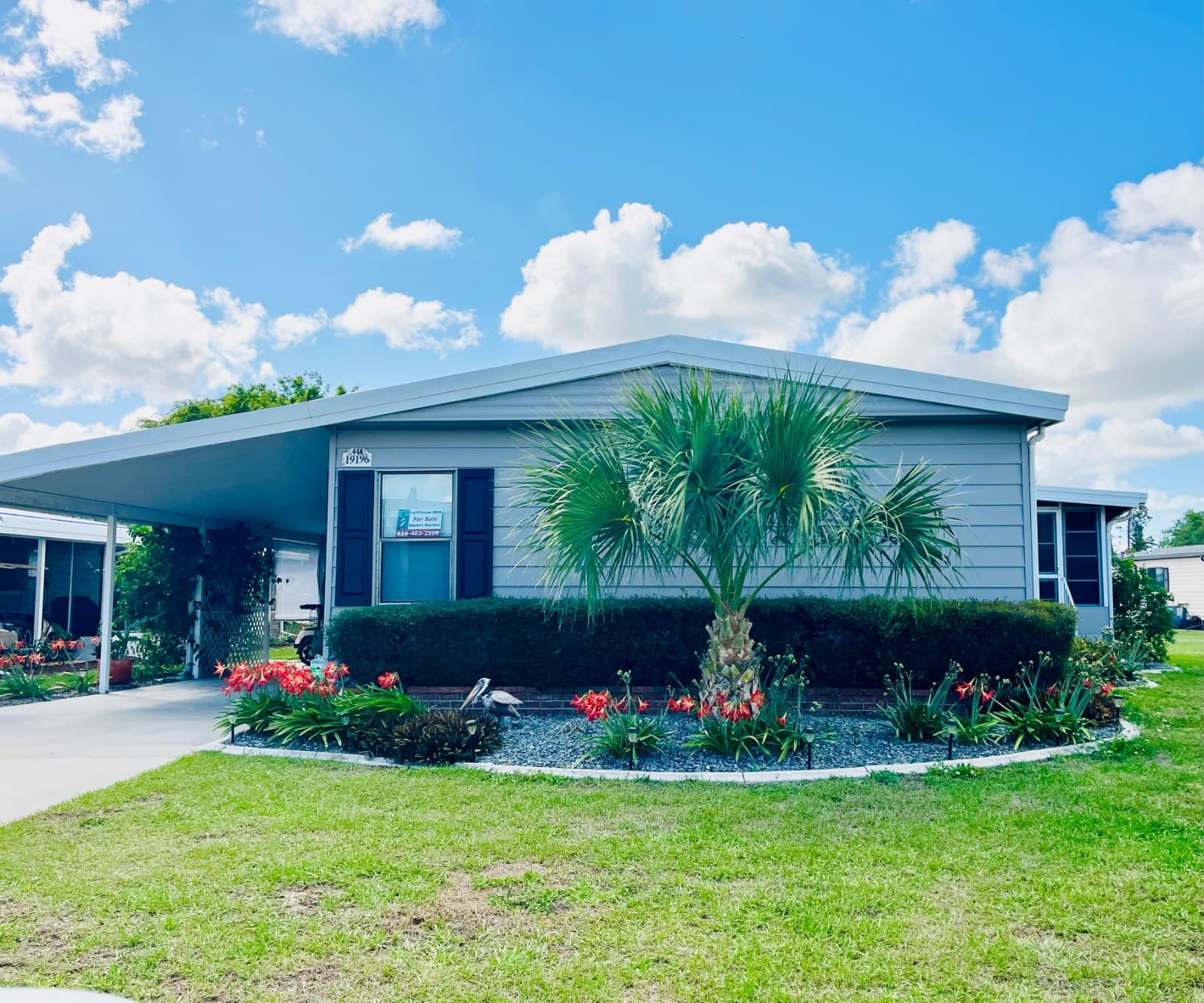 Manufactured home in NORTH FORT MYERS, FL 33903