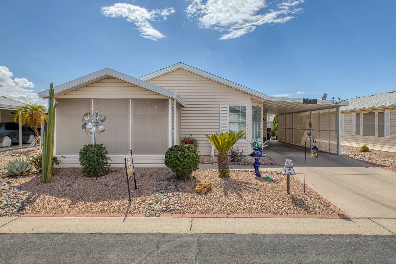 Manufactured home in Mesa, AZ 85205