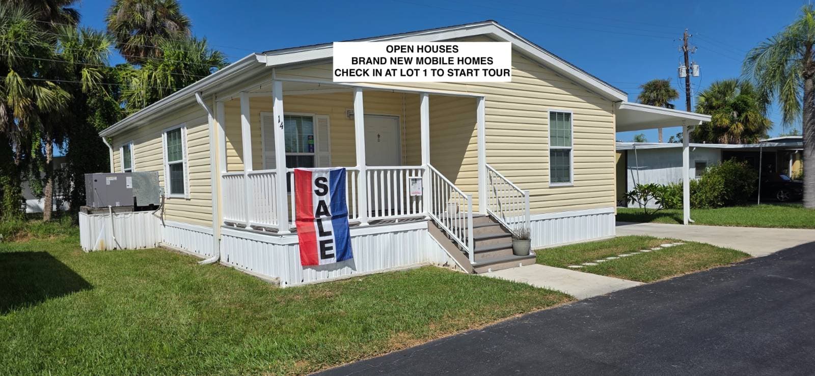Manufactured home in Palmetto, FL 34221