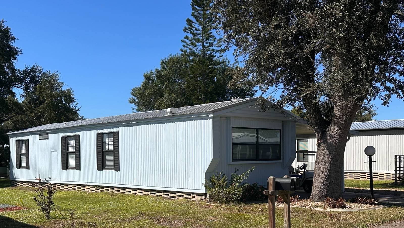 Manufactured home in Avon Park, FL 33825