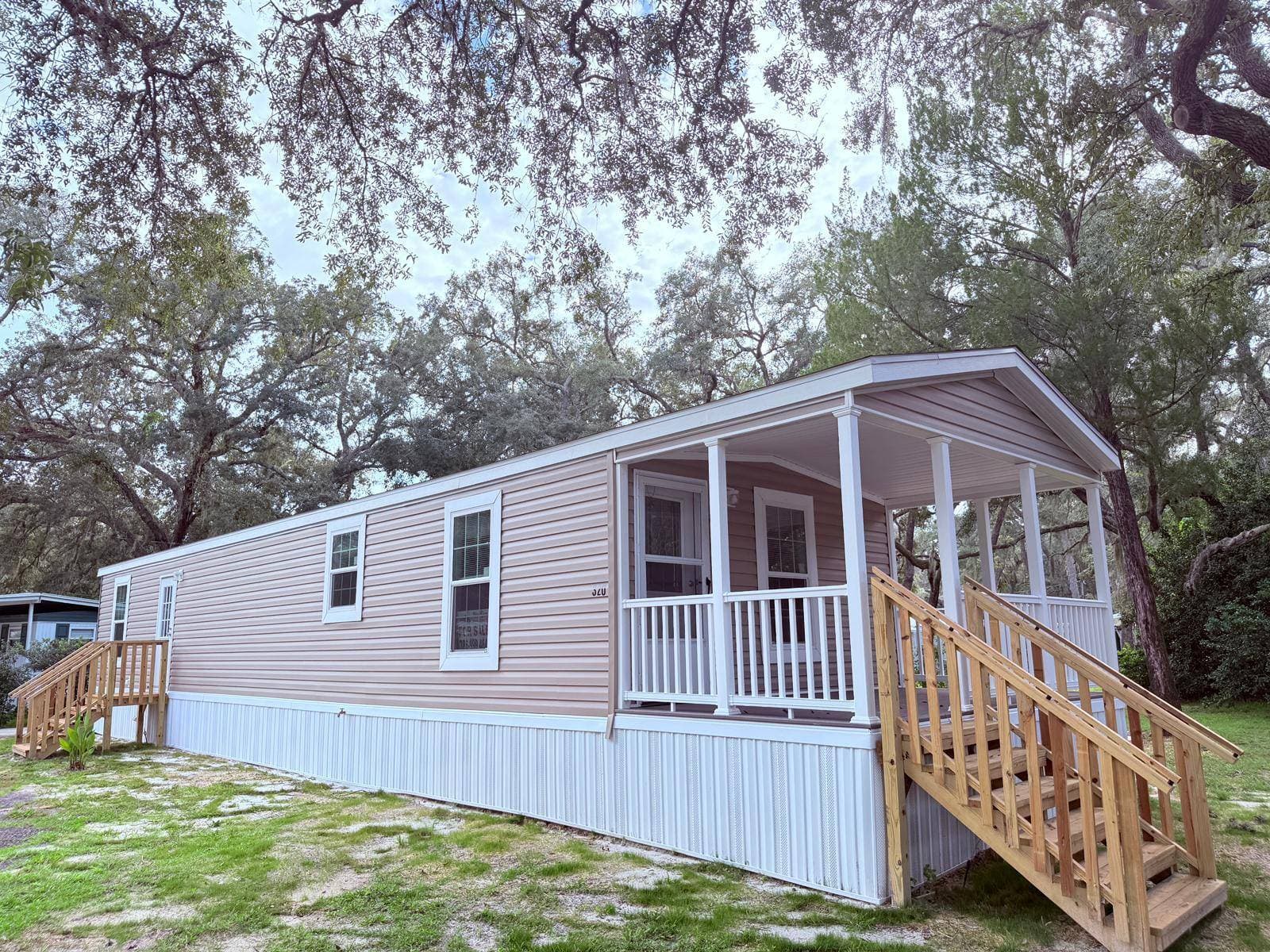 Manufactured home in Pierson, FL 32180