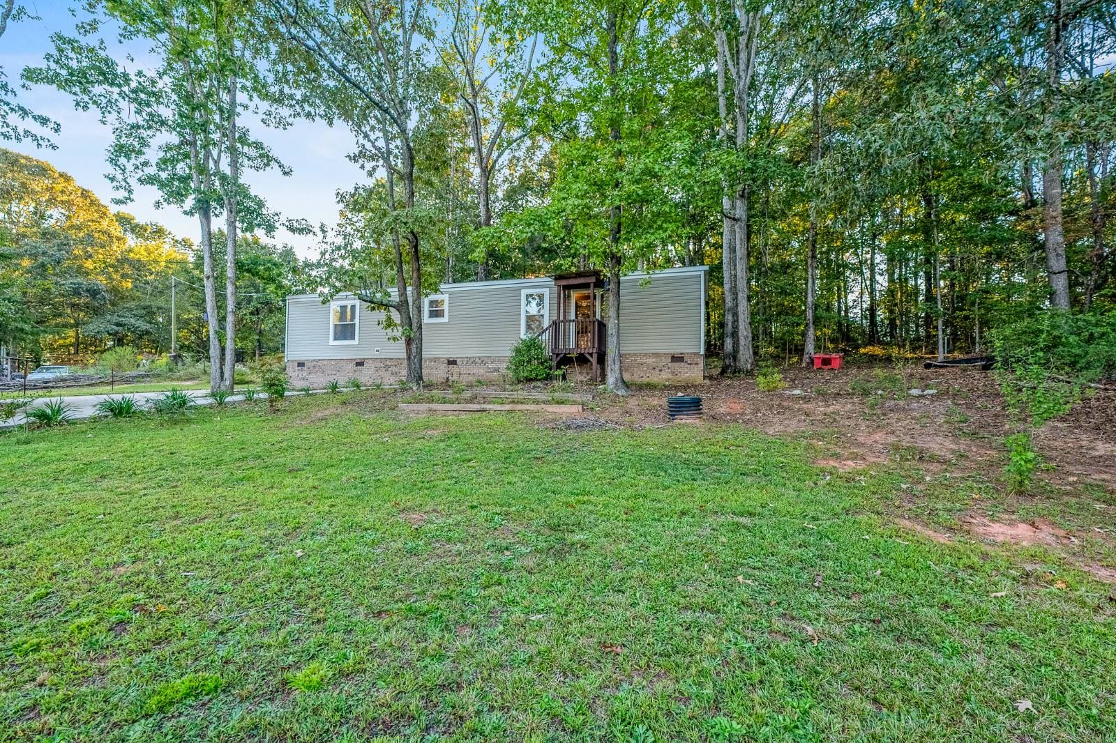 Manufactured home in Townville, SC 29689