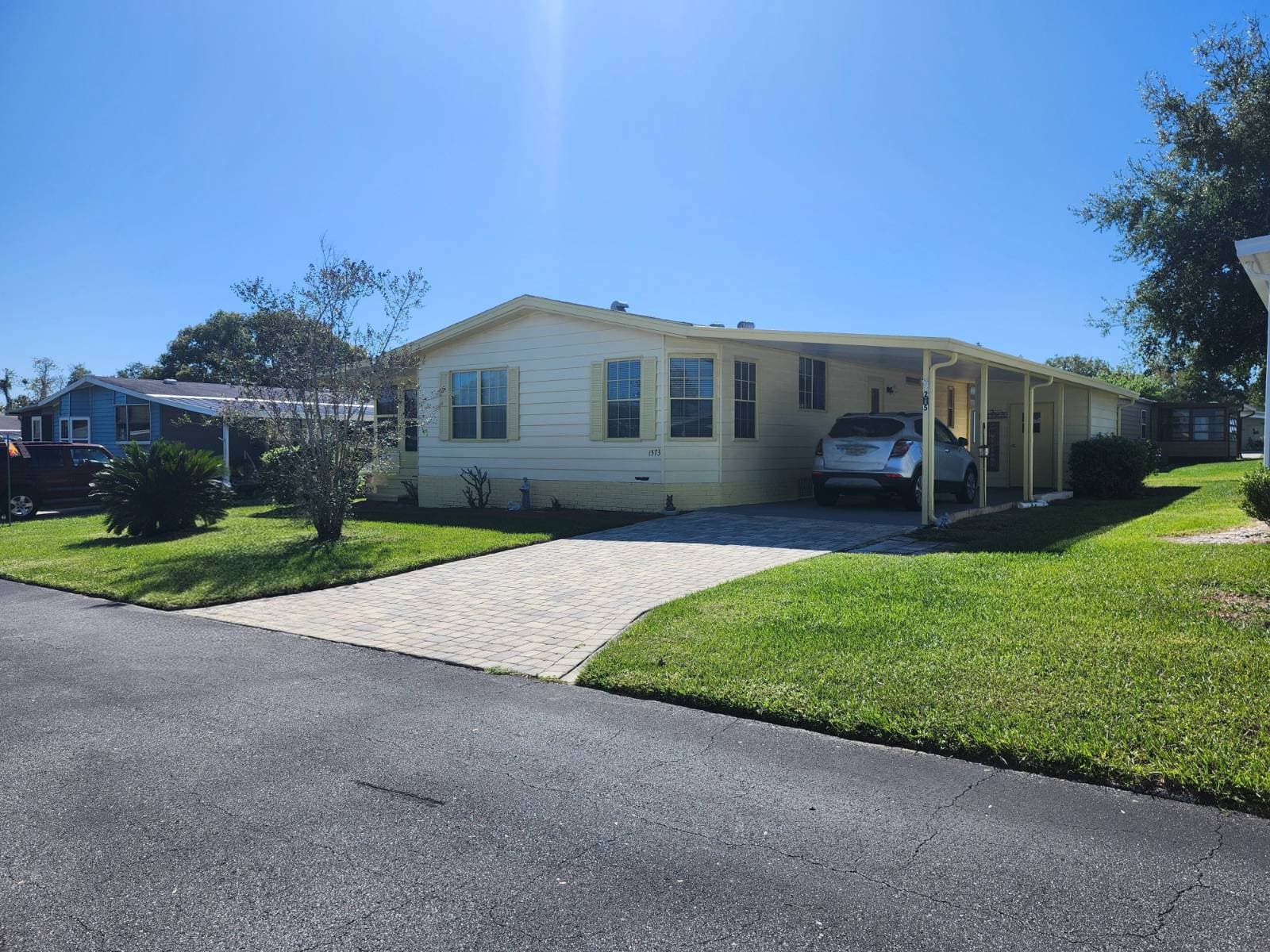 Manufactured home in Lakeland, FL 33810