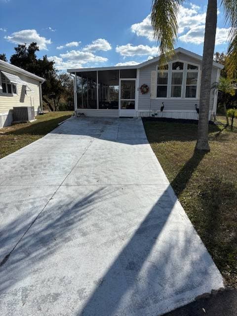 Manufactured home in Lake Placid, FL 33852