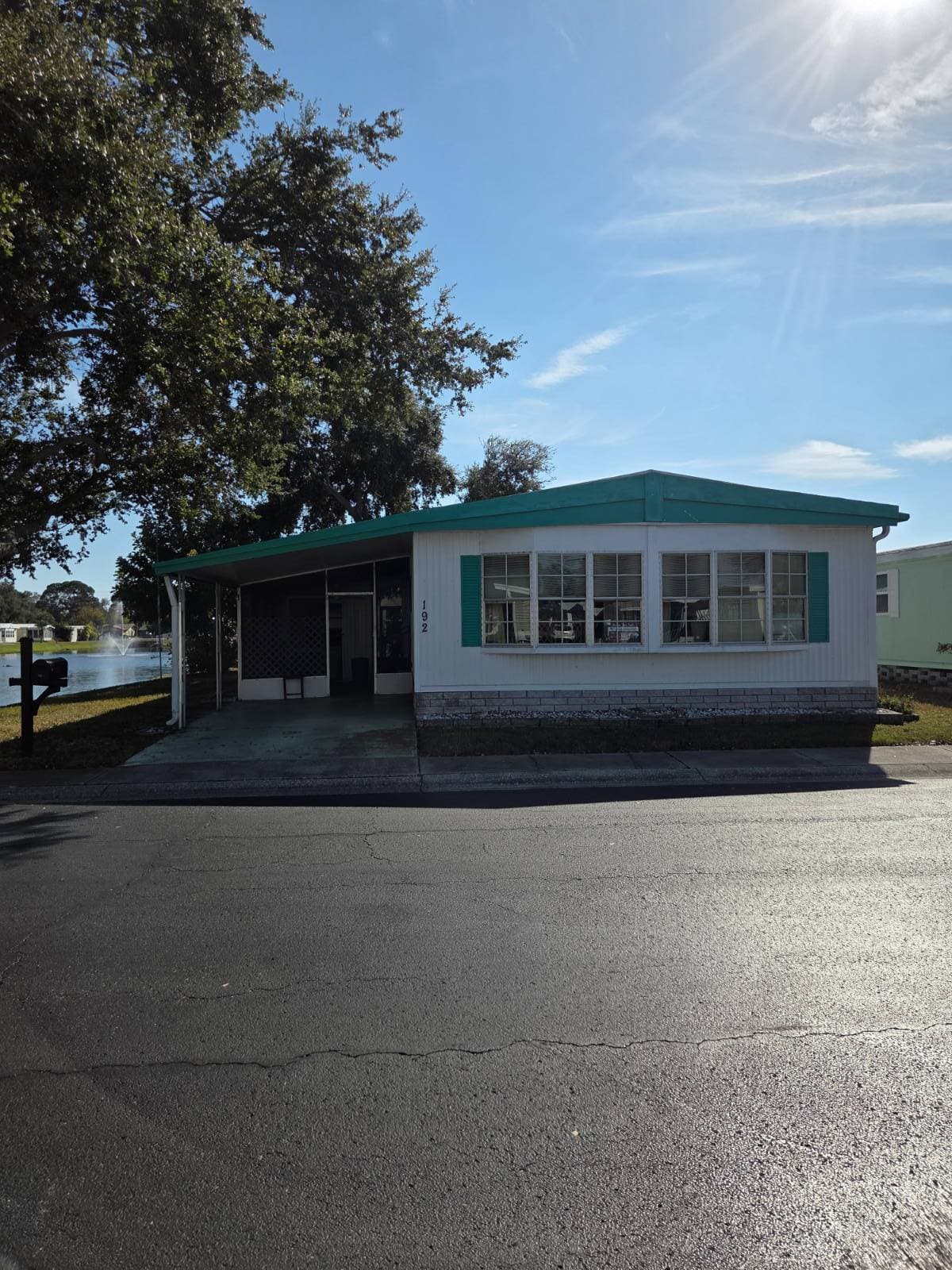 Manufactured home in Largo, FL 33778