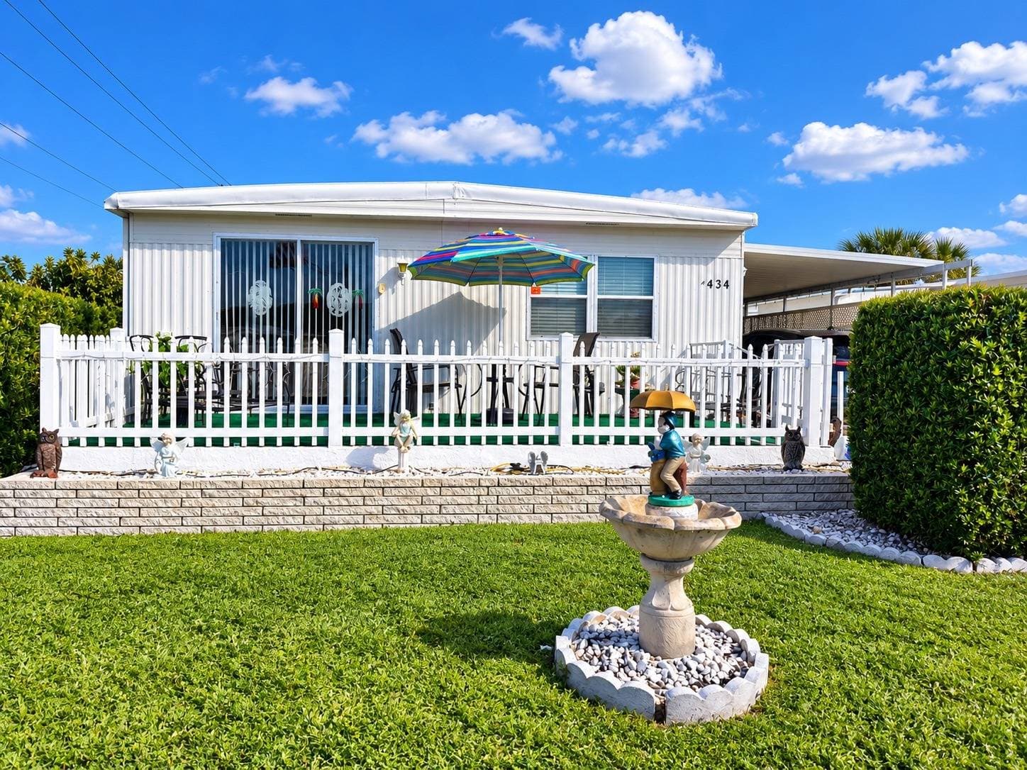 Manufactured home in Venice, FL 34285