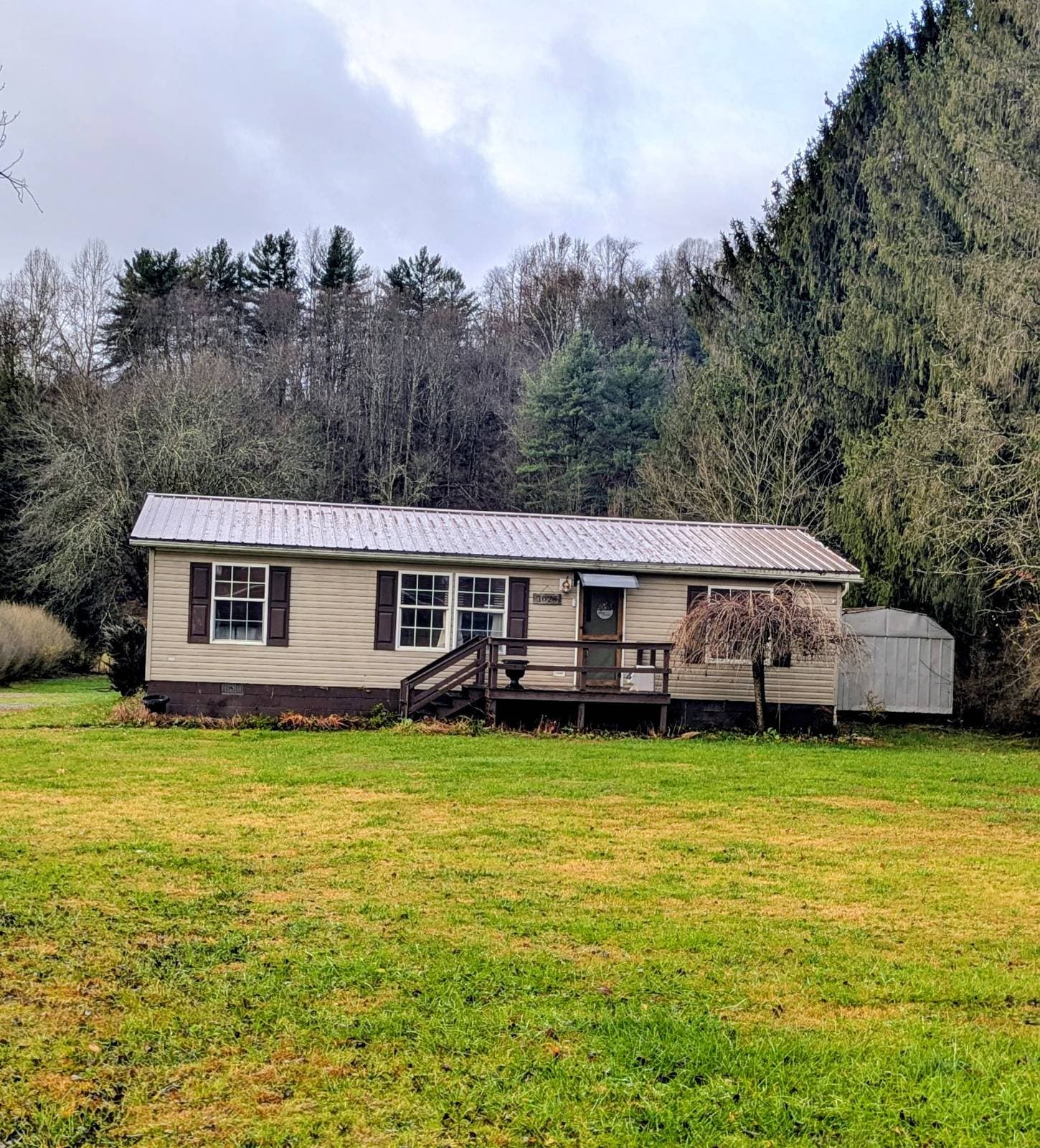 Manufactured home in Buckhannon, WV 26201