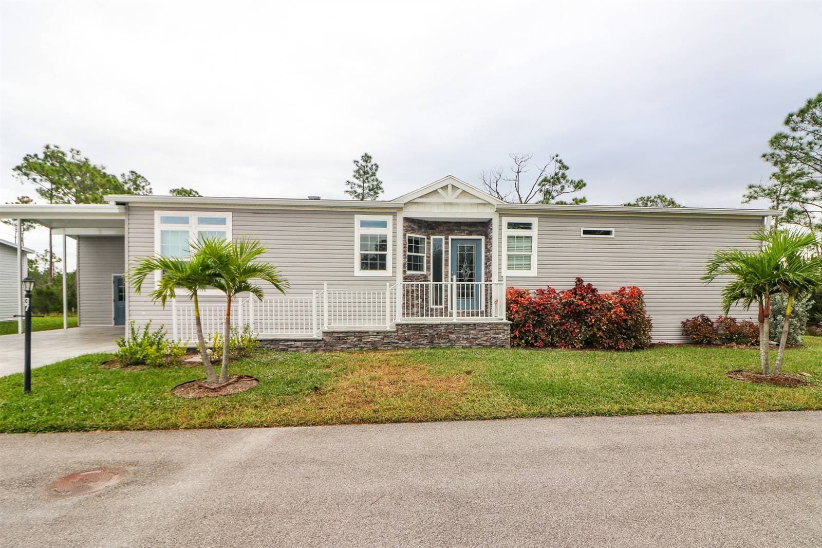 12116 SW County Rd 769, #37,Lk.Suzy,FL